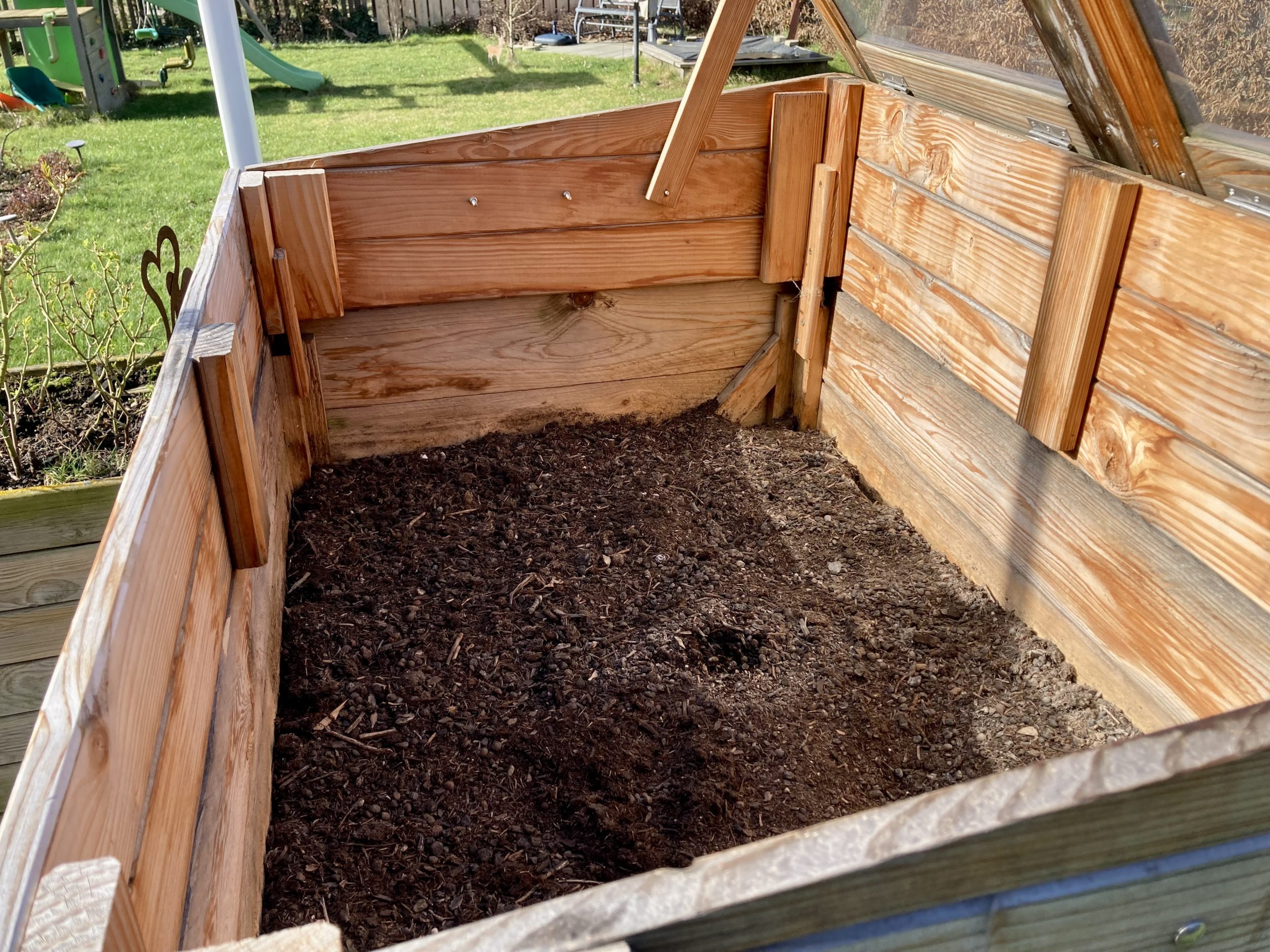 Hochbeet nachfüllen Refilling raised garden bed